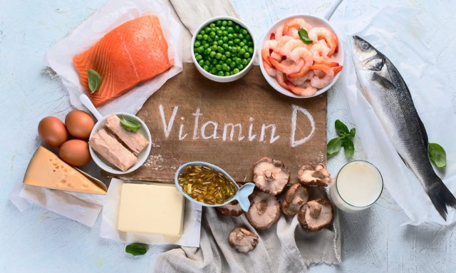 Thiếu hụt vitamin D gây rụng tóc